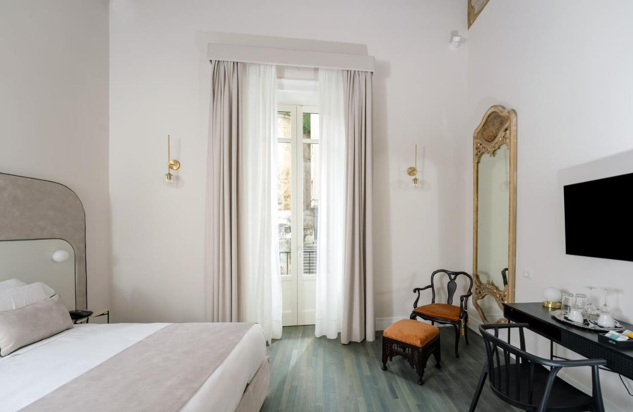 Hotel Artemisia Domus - Giardino Napoli Esterno foto