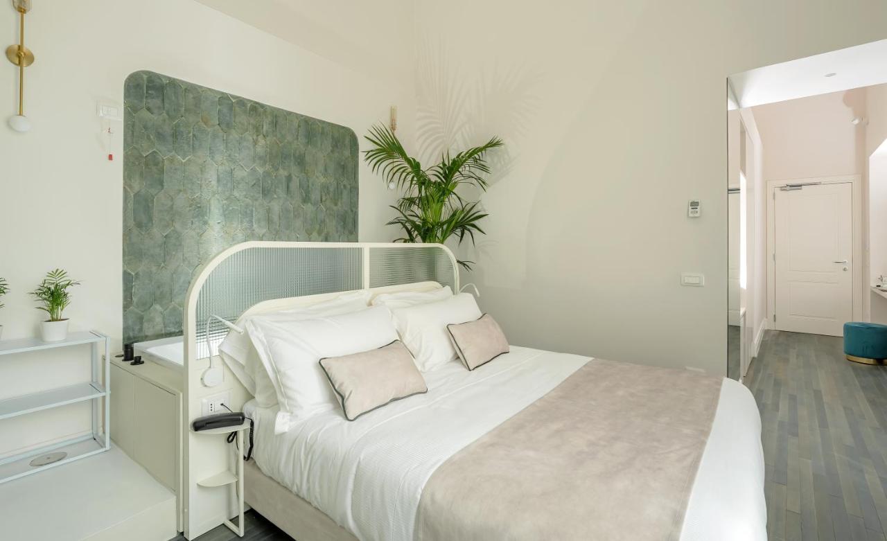 Hotel Artemisia Domus - Giardino Napoli Esterno foto