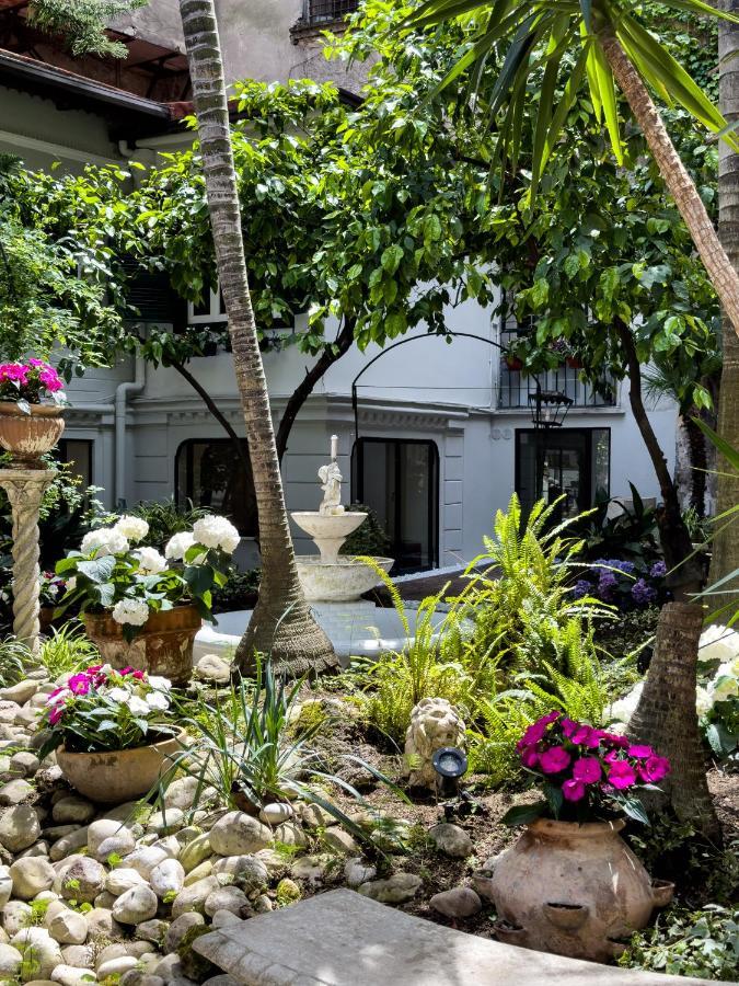 Hotel Artemisia Domus - Giardino Napoli Esterno foto